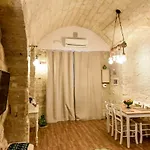 Nicola's House Luxury Loft Bari