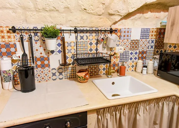 Nicola's House Luxury Loft Tatil Evi Bari